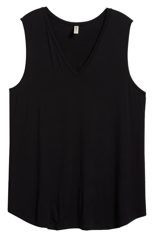 24seven Comfort Apparel Plus Size V-neck Sleeveless Rounded Hemline Top In Black