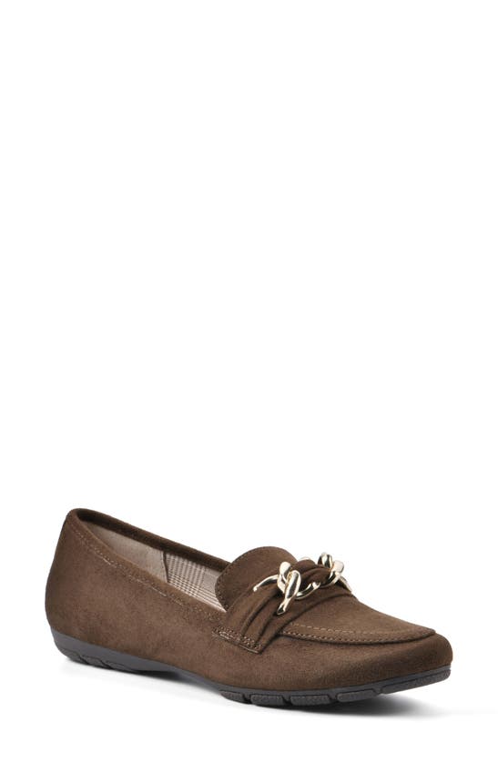 White Mountain Footwear Gainful Loafer In Brown/ Suedette