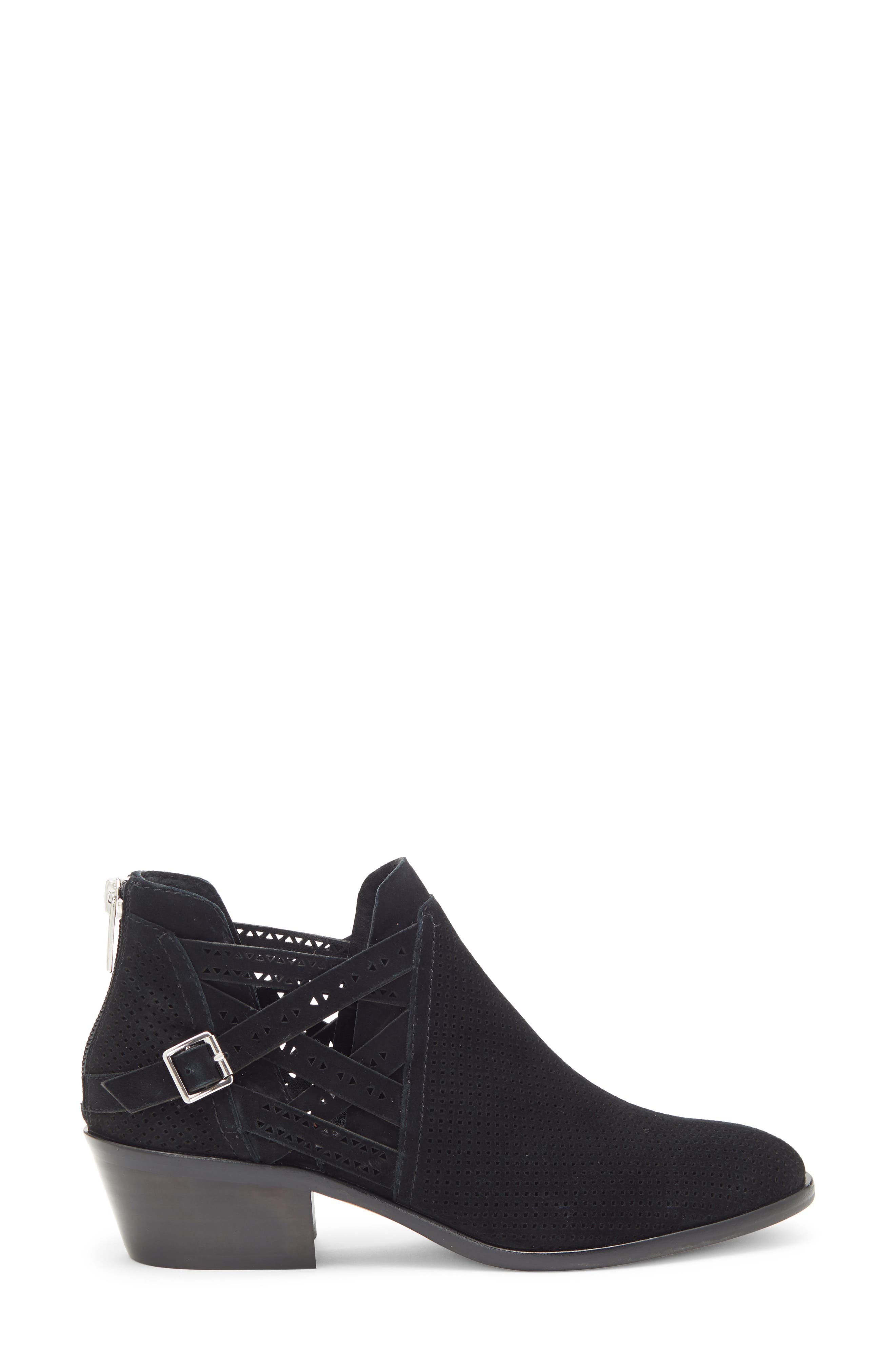 vince camuto pranika bootie