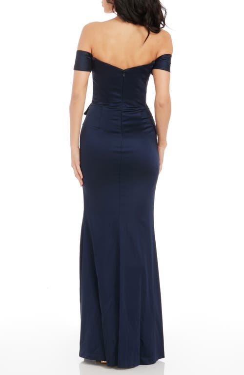 DRESS THE POPULATION DRESS THE POPULATION GABRIELLE OFF THE SHOULDER GOWN