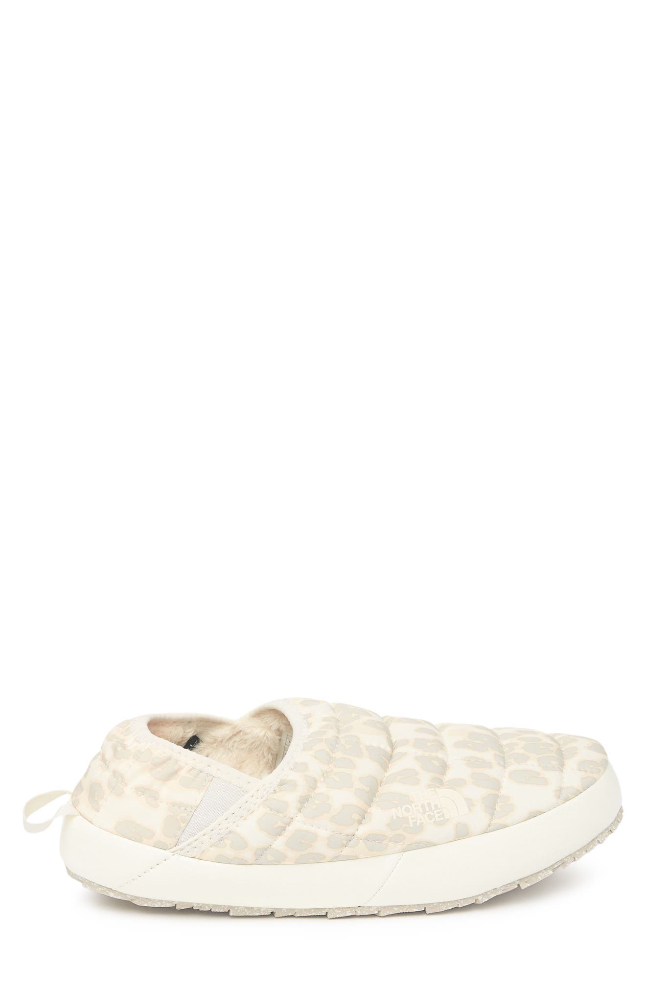 nordstrom womens slippers on sale