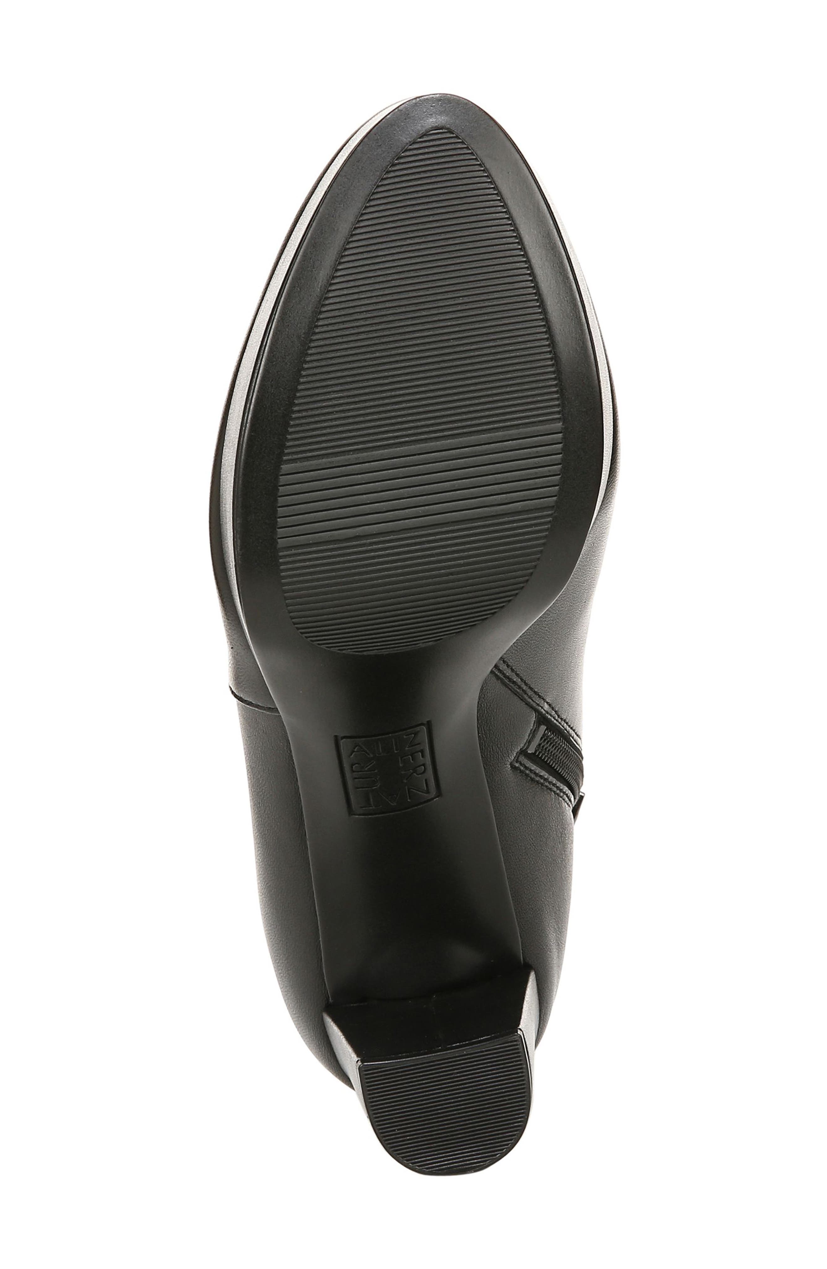 naturalizer fenya bootie