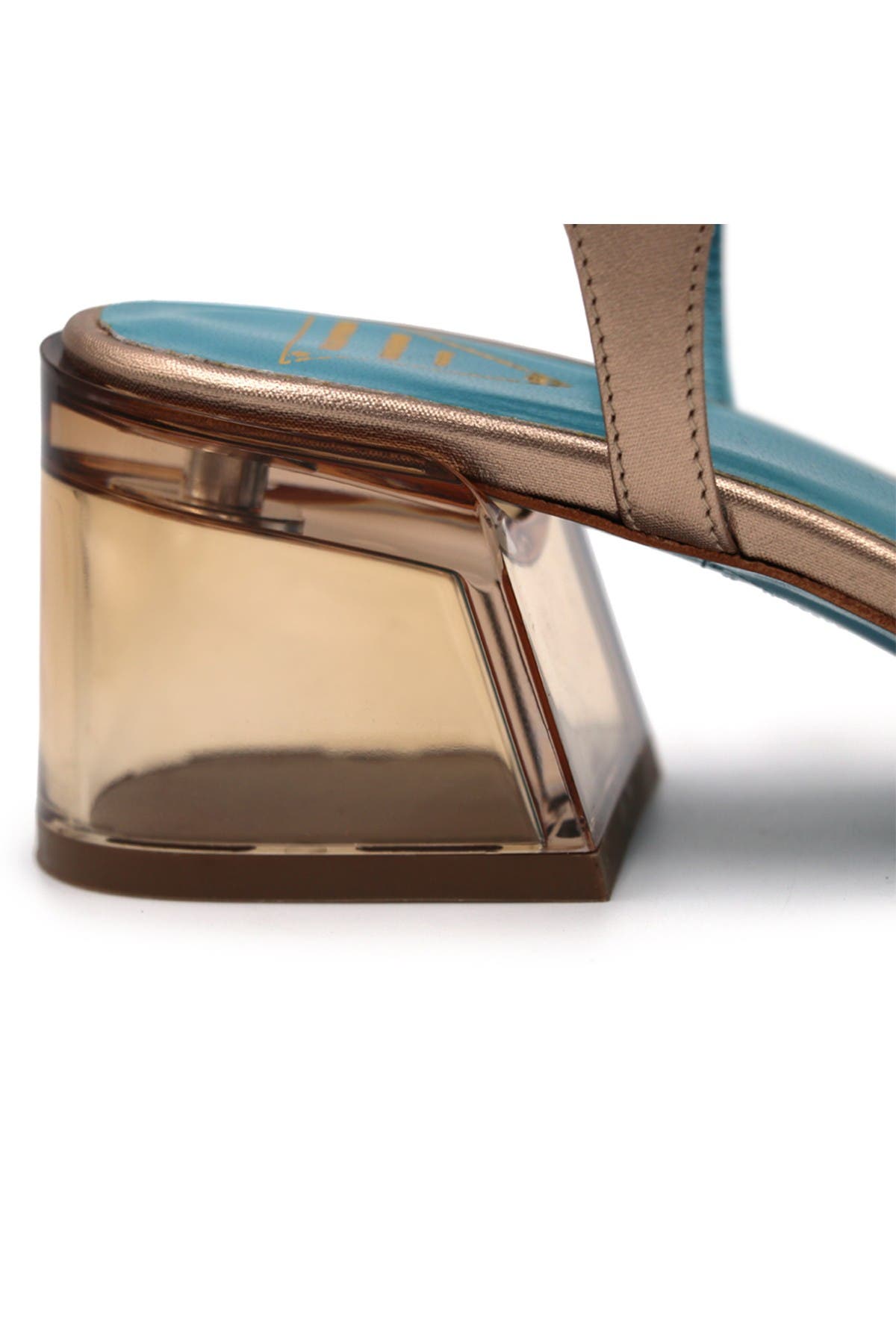Valentina Rangoni Nocciola T-strap Sandal In Light Beige