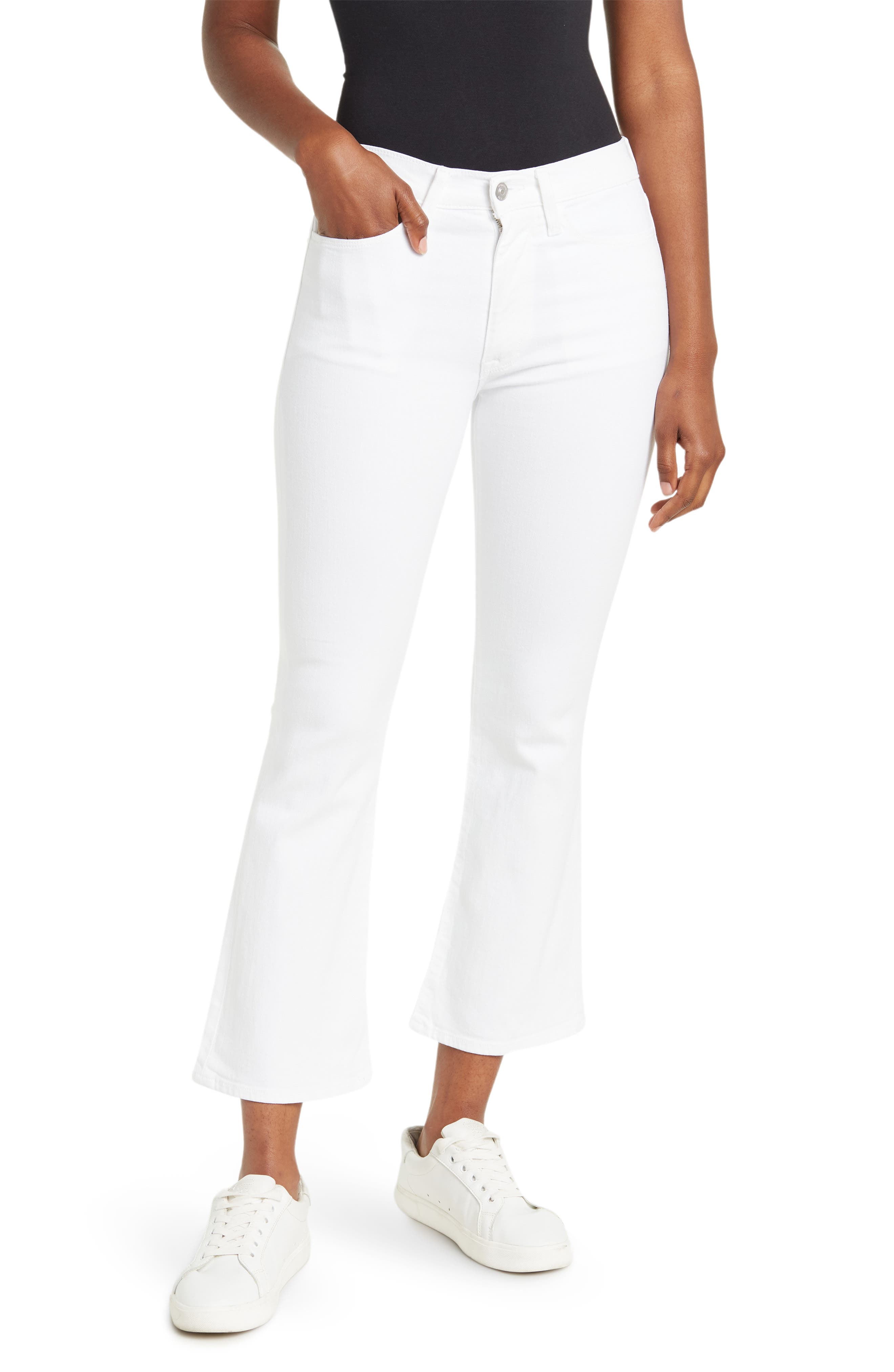 white crop pants