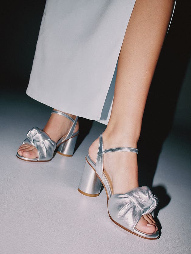 Maguire Noto Block-heel Knotted Sandals Women In Metallic Silver