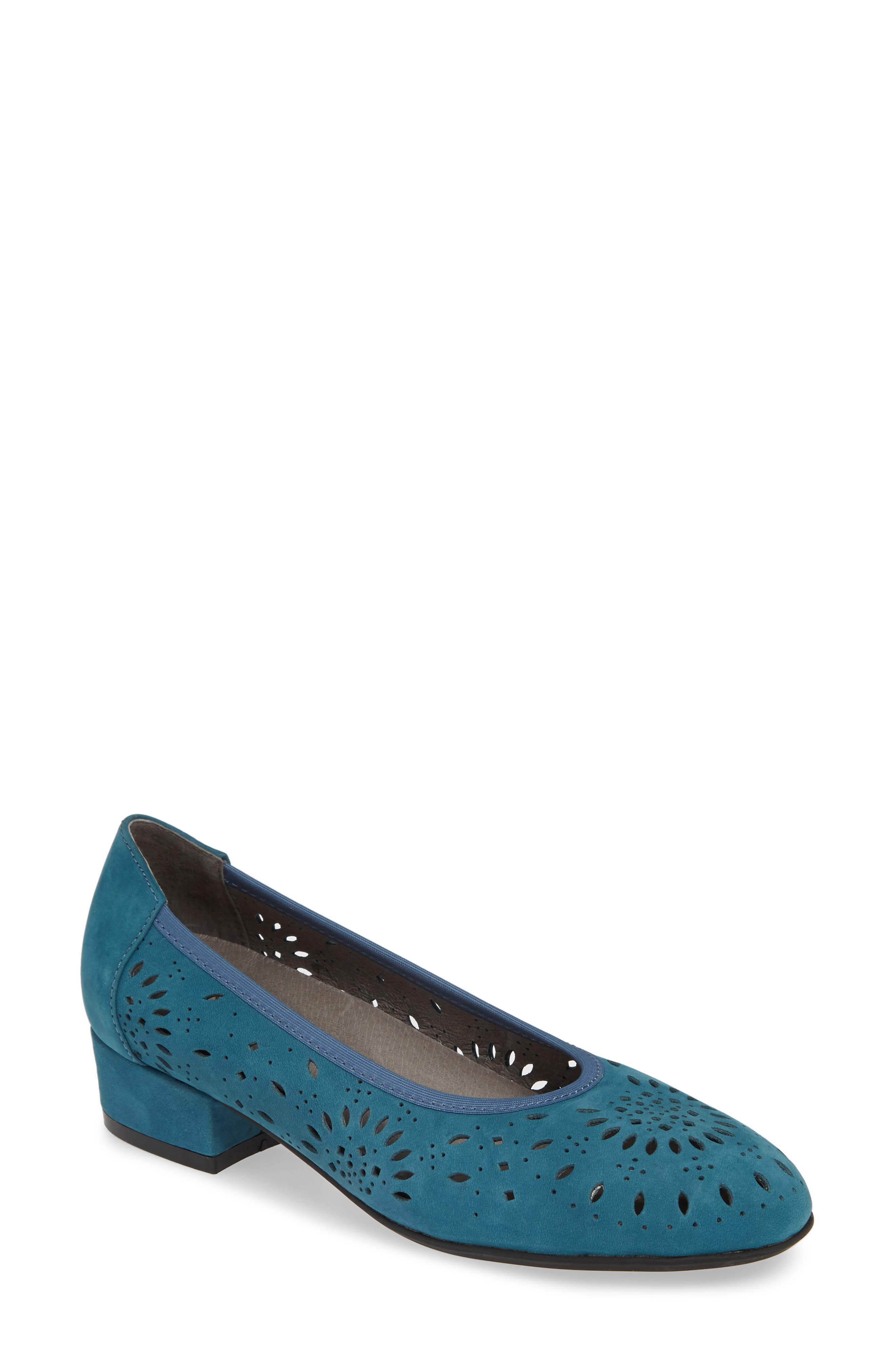 David Tate Proud Cutout Pump WW - Blue