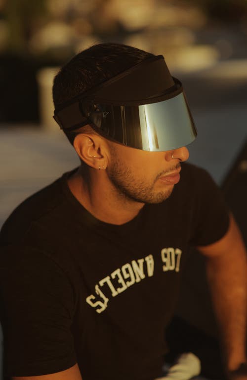 Bluestone Sunshields Shorty Lux Visor In Black/chrome