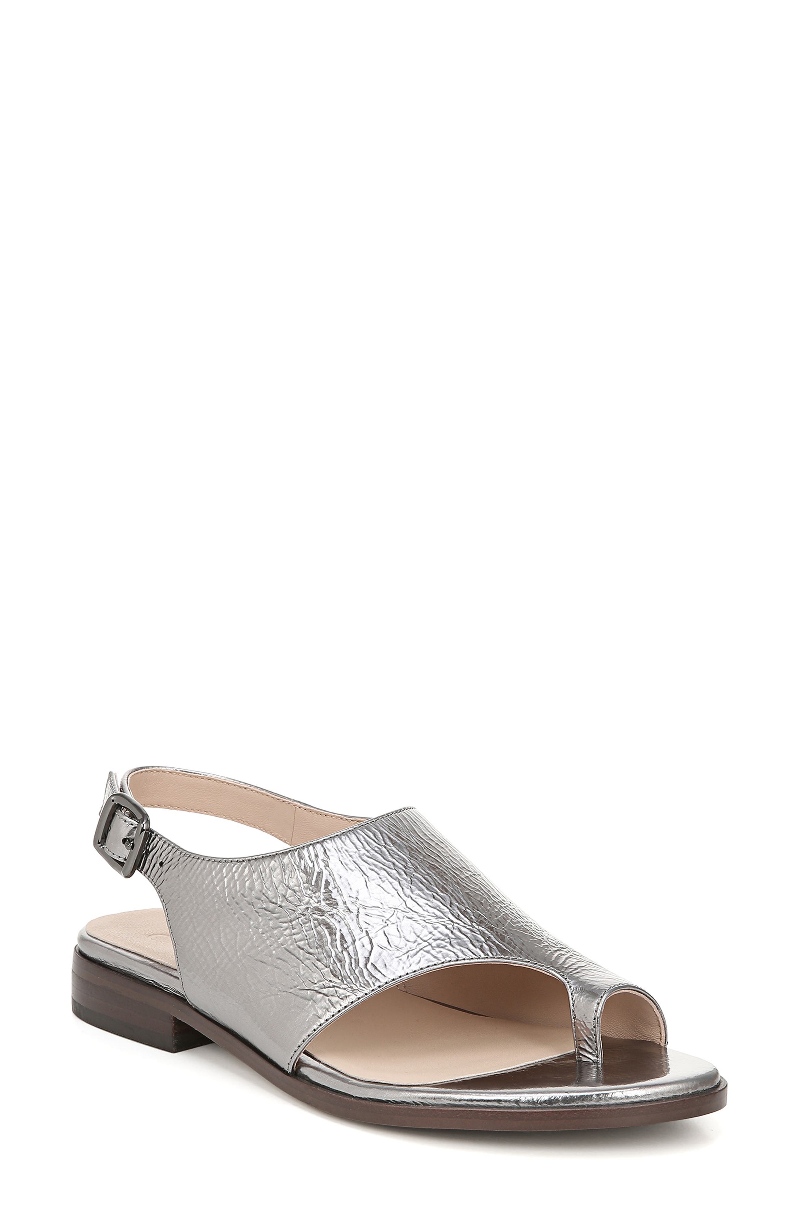 27 Edit Emma Toe Loop Sandal- Metallic