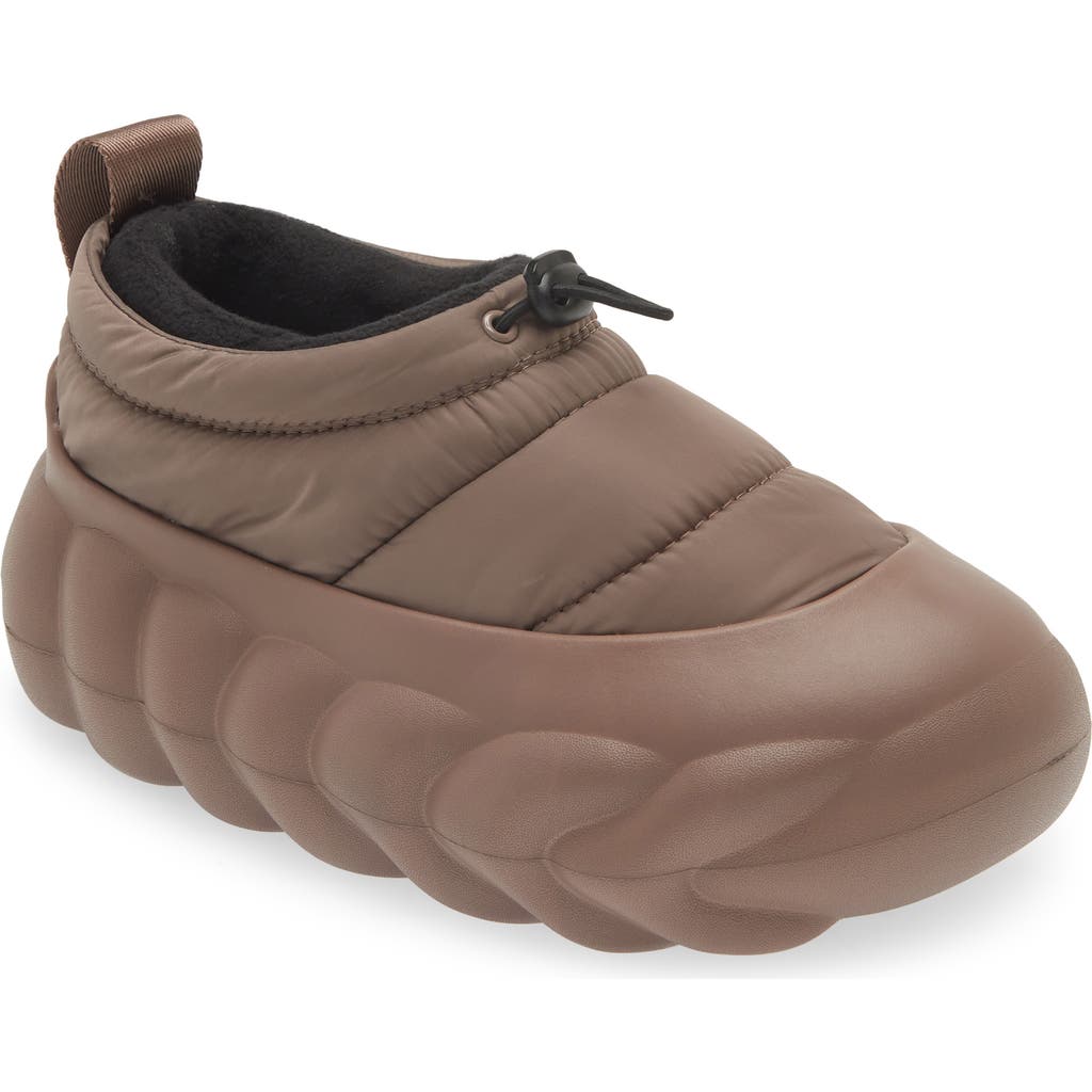 CROCS Overpuff Shorty Clog in Truffle