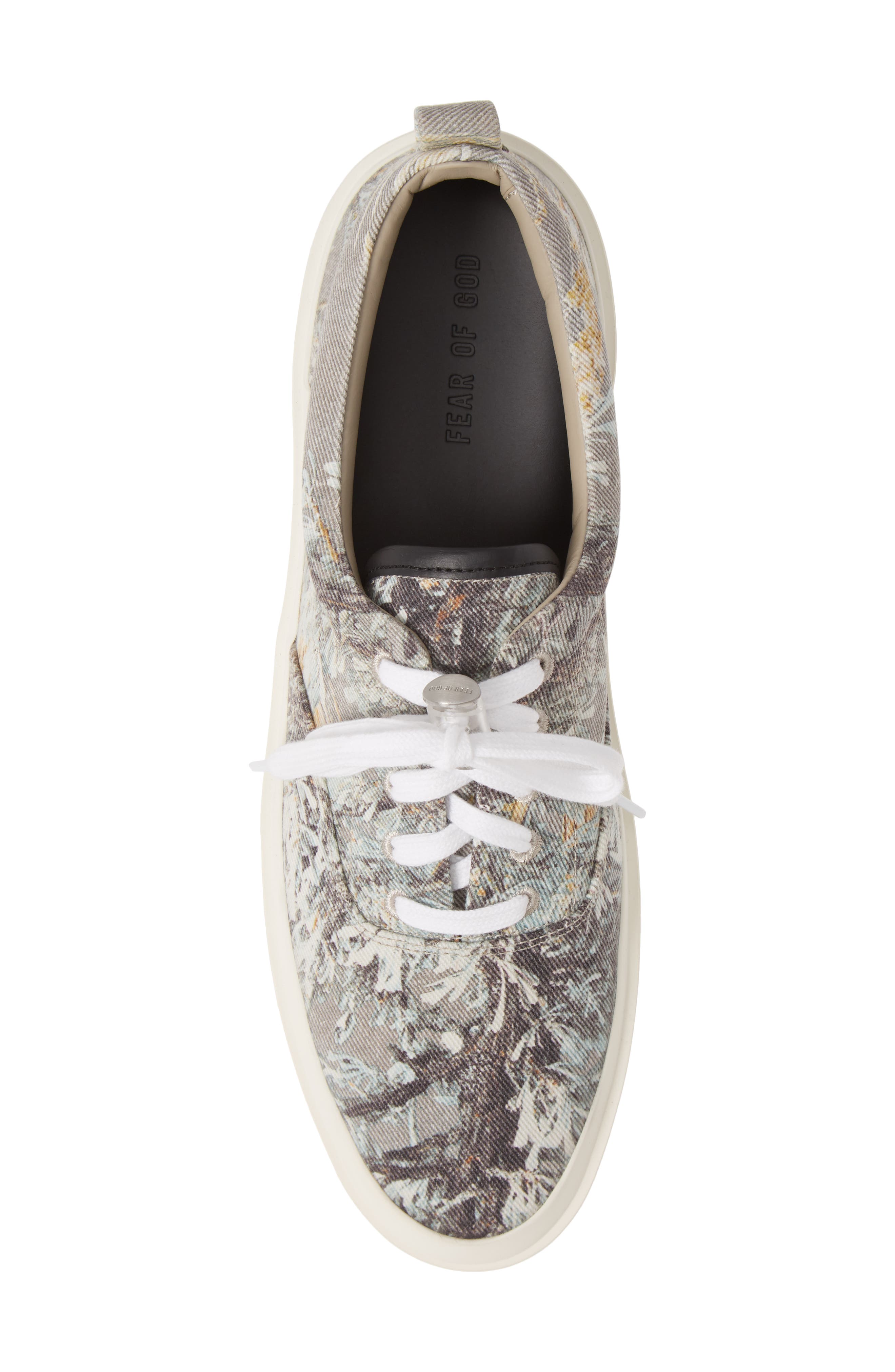 Fear of God 101 Low Top Sneaker in Prairie Ghost Camo  display picture 2