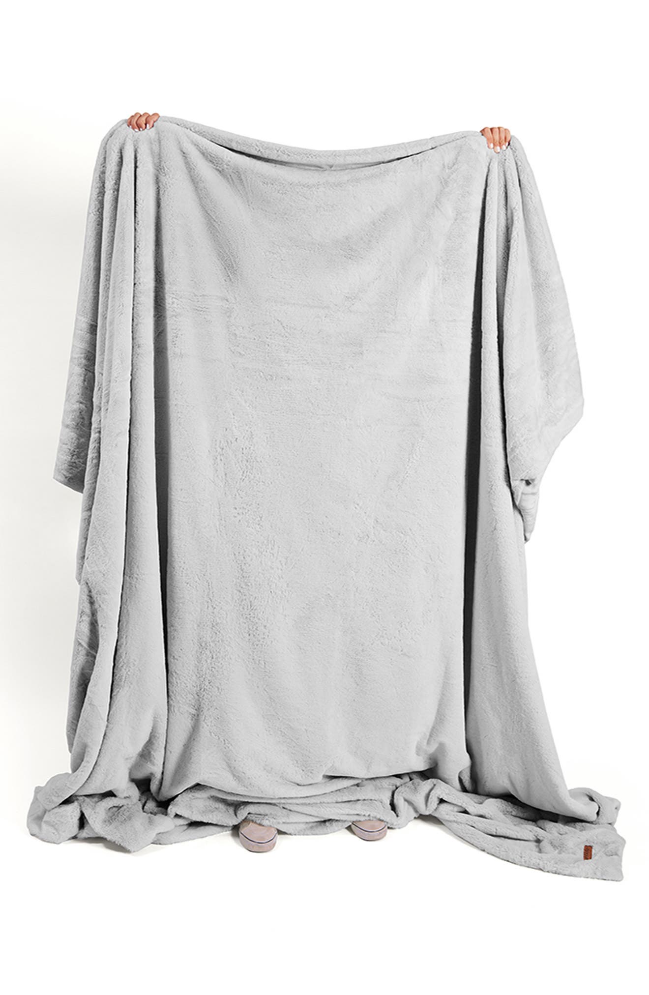 UnHide Cuddle Puddles Plush Throw Blanket Nordstrom