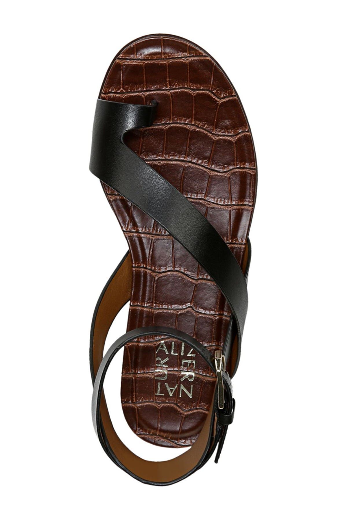 naturalizer sally toe thong sandal