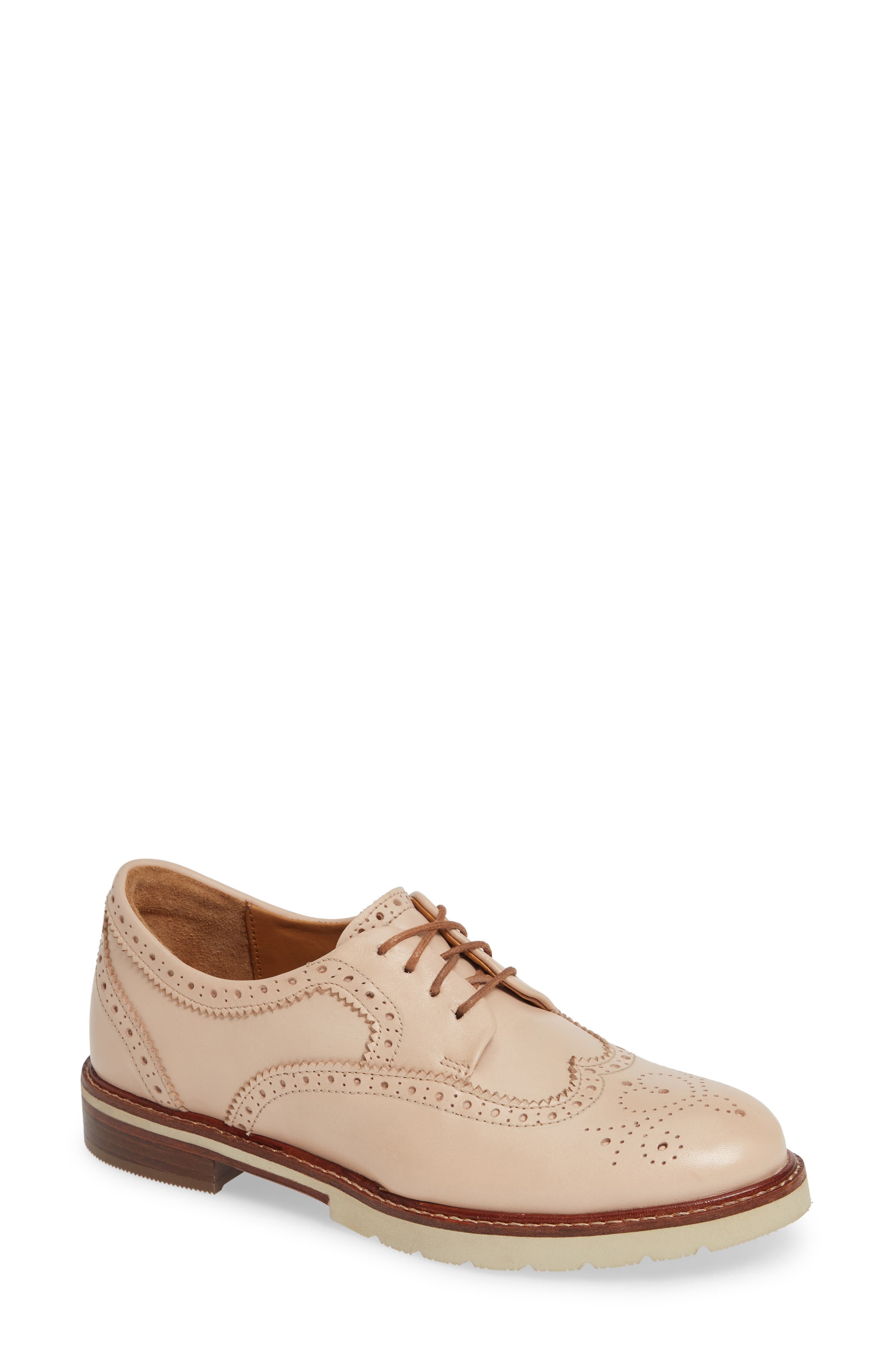 SAMUEL HUBBARD | Winged Traveler Oxford 