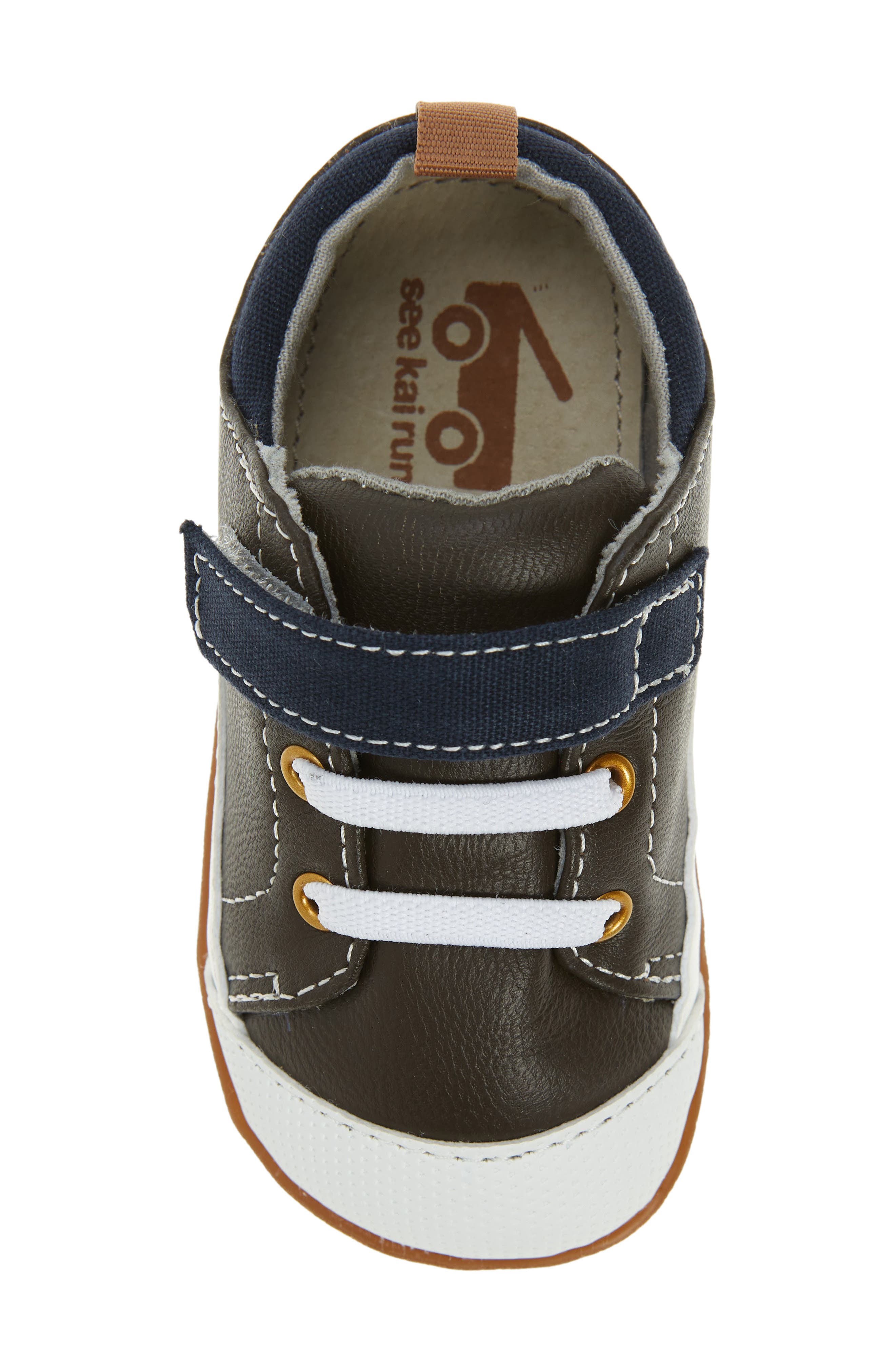 See Kai Run Stevie II Sneaker | Nordstrom