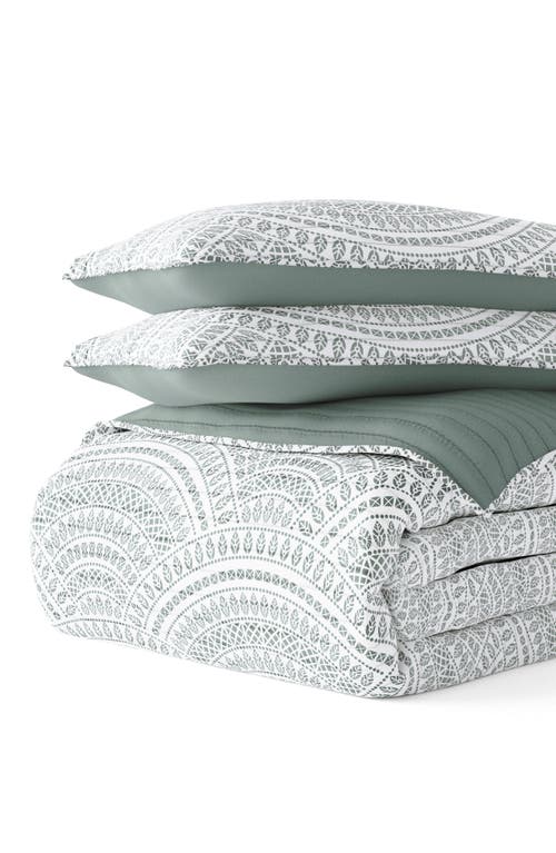 Homespun 3-piece Reversible Scallop Print Quilt Set In Eucalyptus