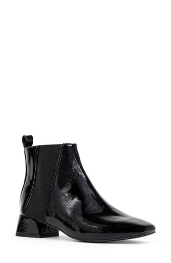 Donald Pliner Square Toe Boot In Black Smooth