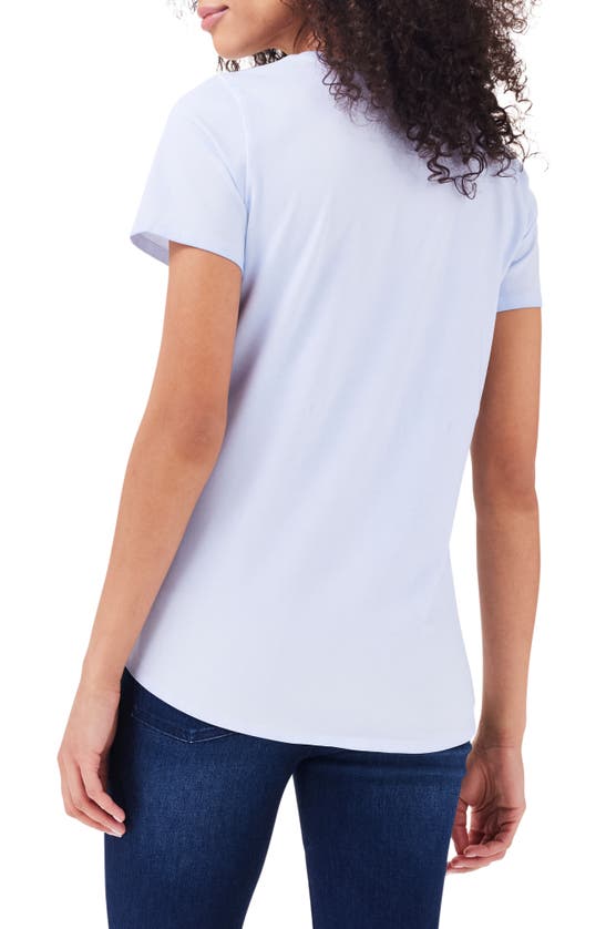 Shop Nzt By Nic+zoe Stretch Cotton Shirttail Hem T-shirt In Crushed Ice