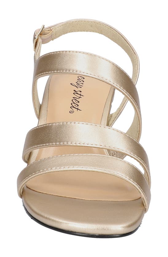 Easy Street Como Womens Faux Leather Strappy Slingback Sandals In Champagne