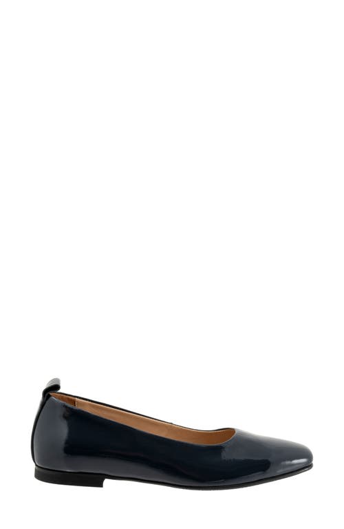 Bueno Elizabeth Flat In Navy Patent