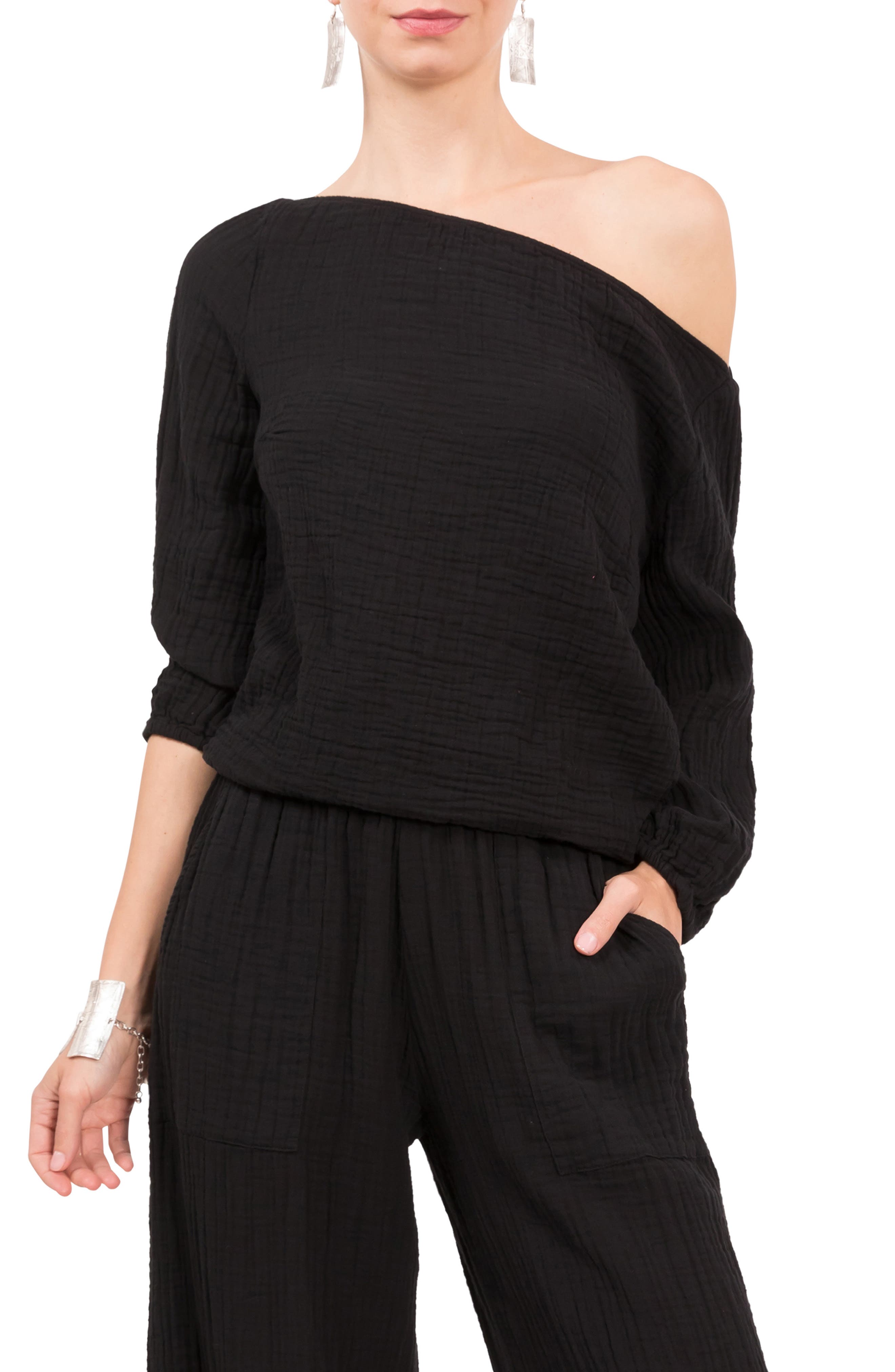Everyday Ritual Penny Off the Shoulder Lounge Top in Black