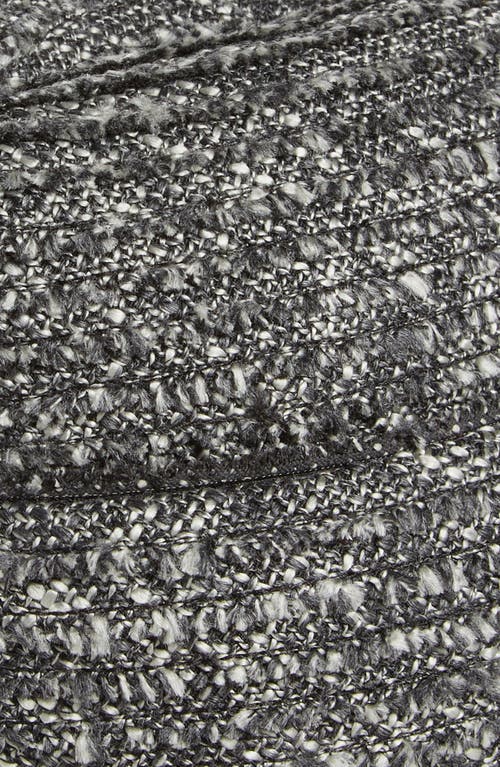 Esenshel Roll Cuff Hat In Black