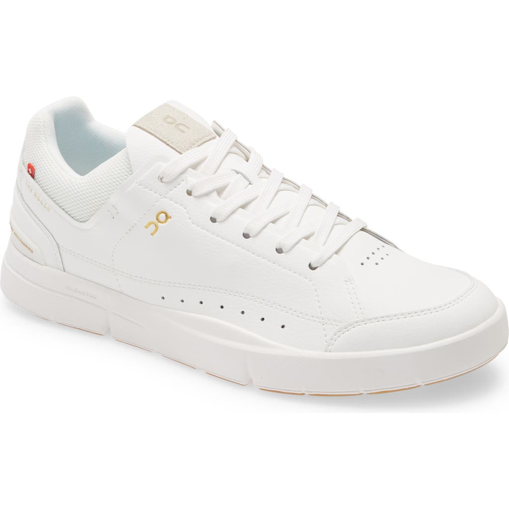 On The Roger Centre Court Tennis Sneaker In White/gum