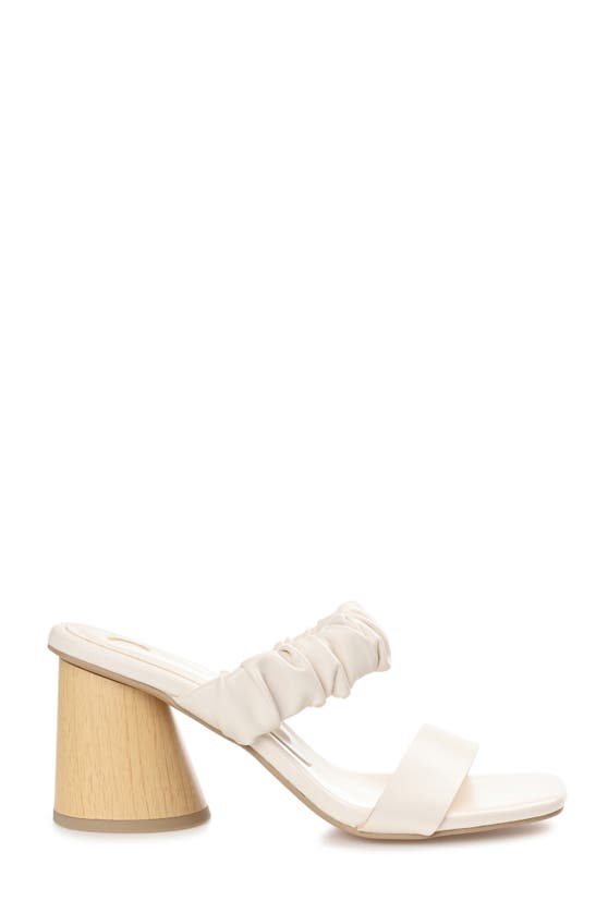 Journee Collection Open Square-toe Block Heel In White