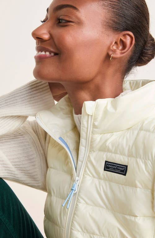 Shop Vineyard Vines Packable Primaloft® Thermoplume Puffer Vest In Marshmallow