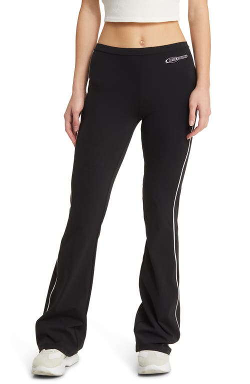 Piped Flare Leg Yoga Pants in Black