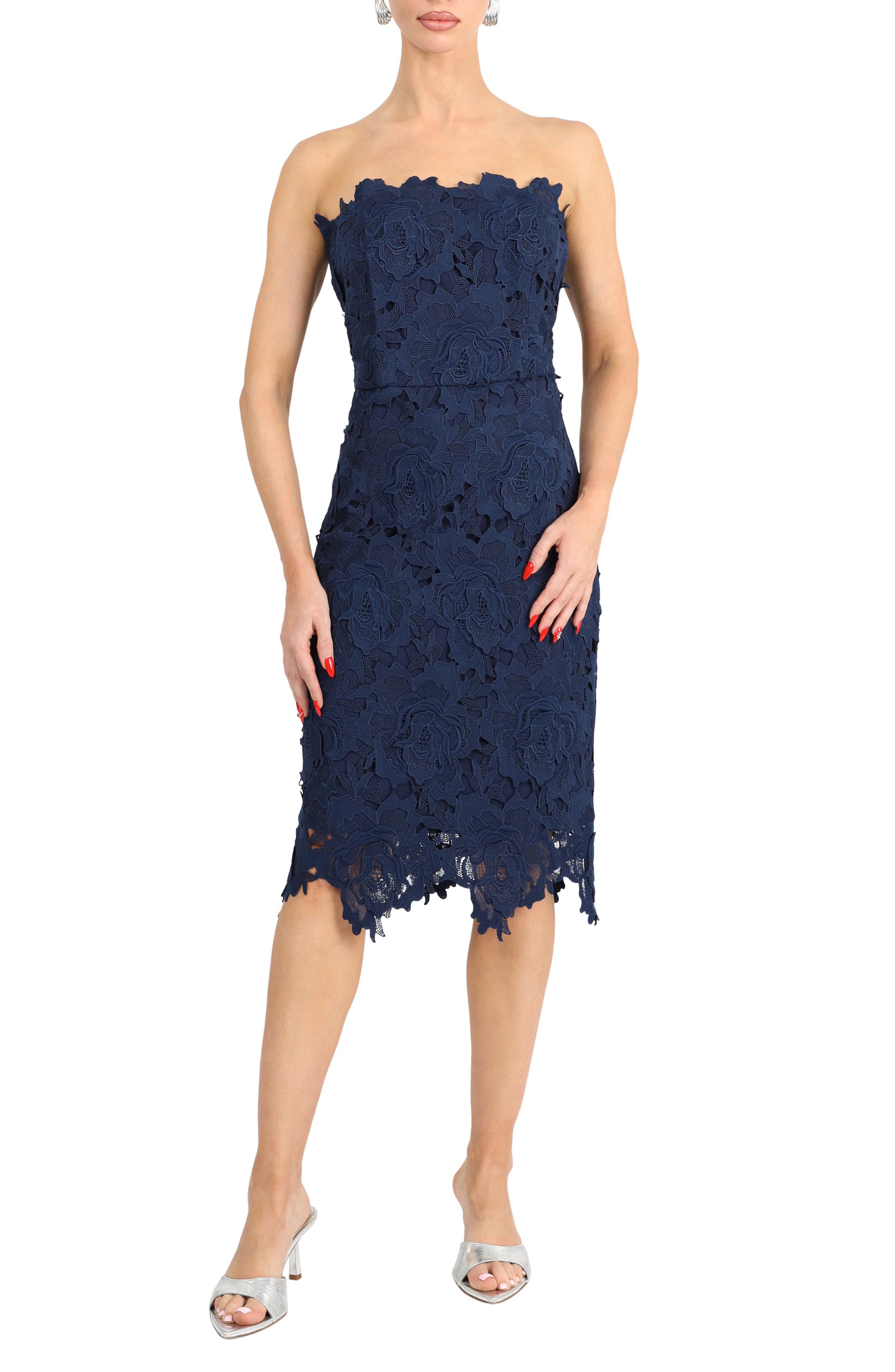 Adelyn Rae Jade Strapless Woven Lace Dress<br /> in Navy 
