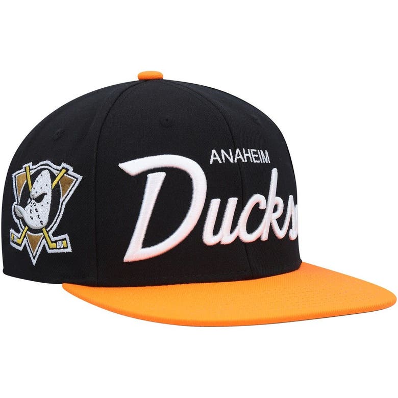 Mitchell & Ness Anaheim Ducks Vintage Off-White Snapback Hat