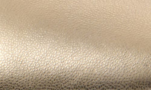 Cliffs By White Mountain Quintesa Pump In Light Gold Metallic Smooth