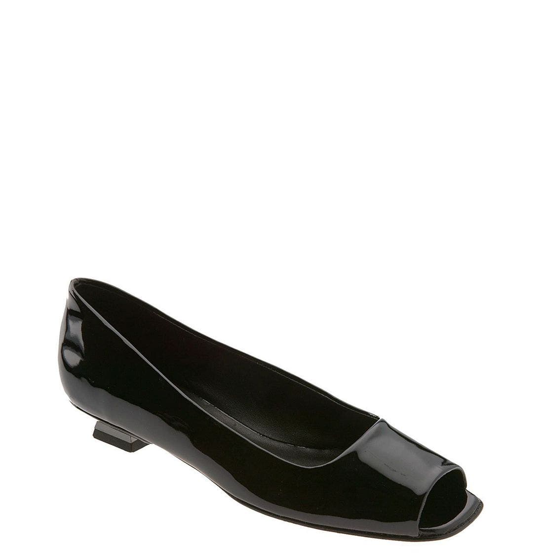 kitten heel flats
