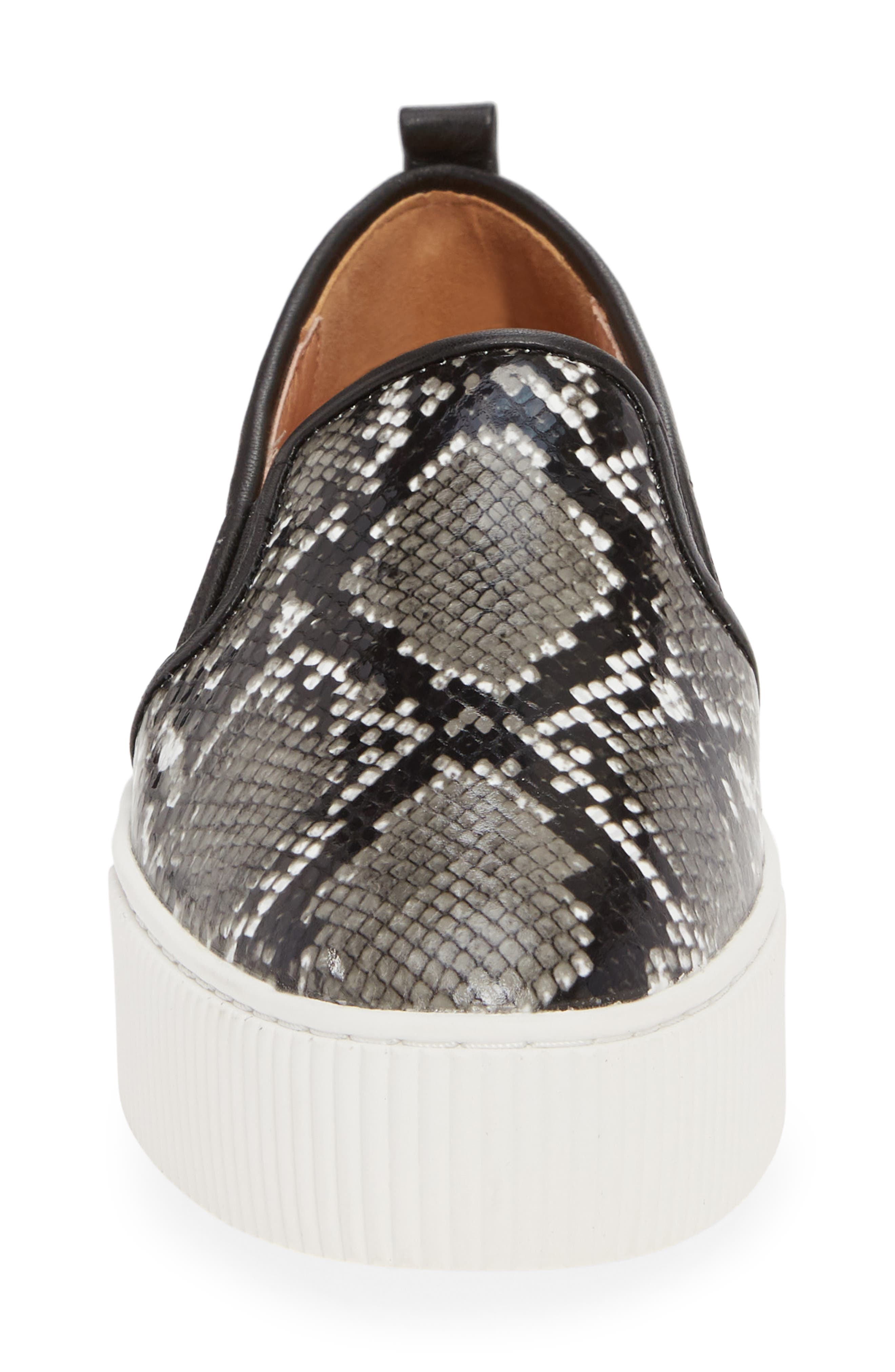 halogen baylee slip on sneaker