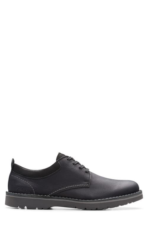 Clarks Eastridge Low In Black Leather In Black Leather
