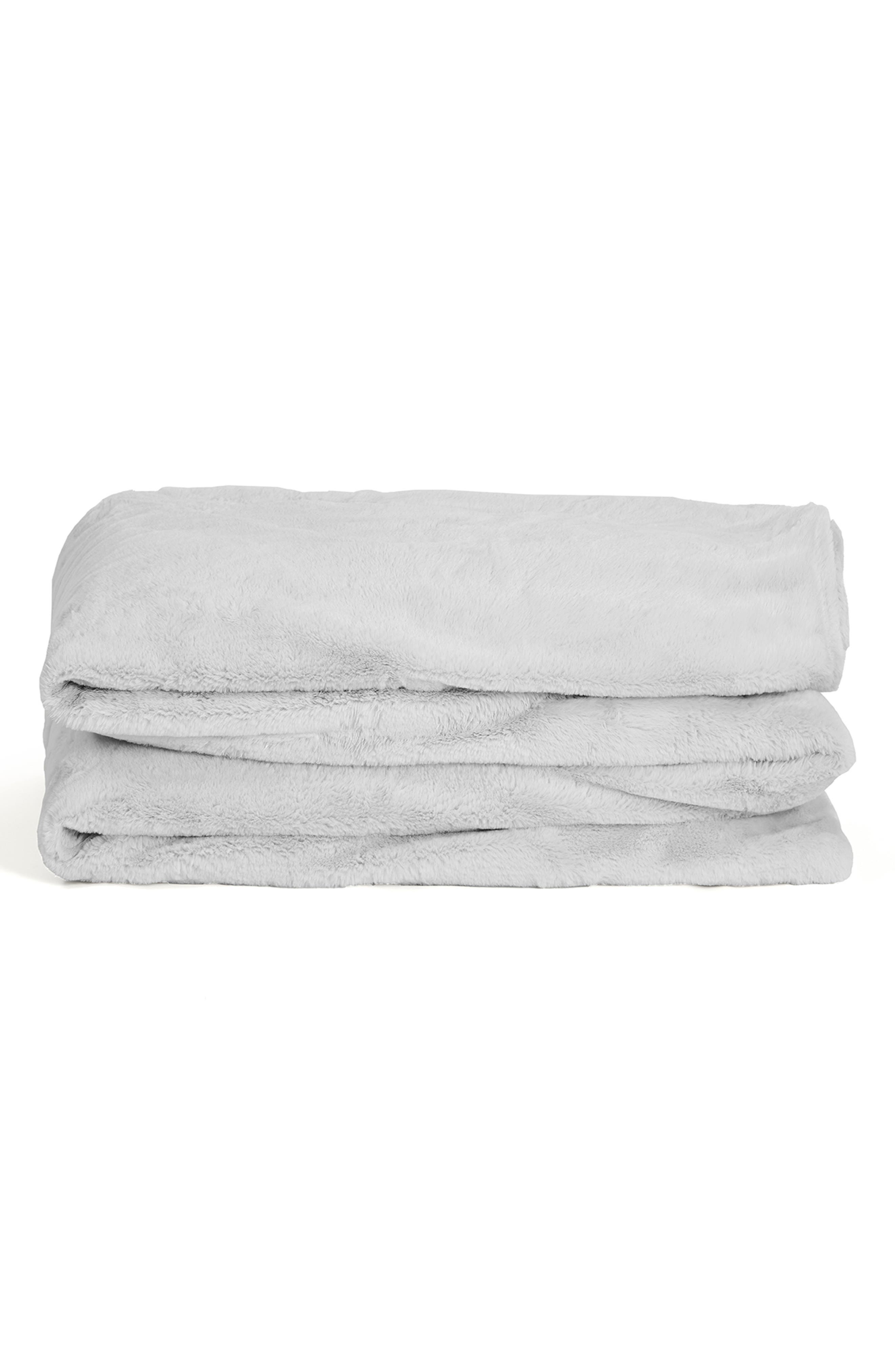 UnHide Cuddle Puddles Plush Throw Blanket Nordstrom