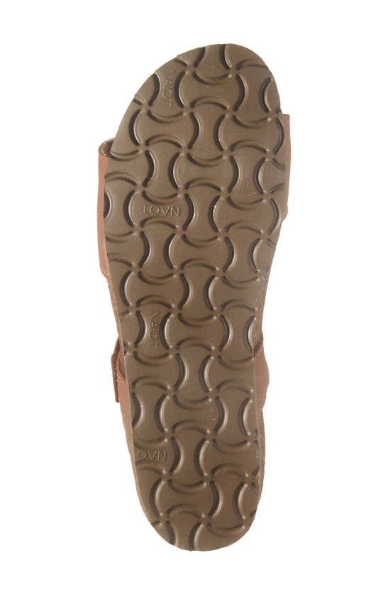 Naot Anabel Wedge In Caramel Leather