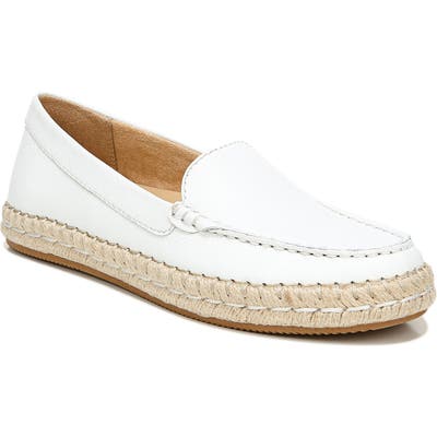 Naturalizer Alexa Flat
