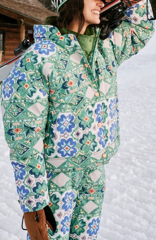 Bunny Slope Puffer Jacket in Green Print