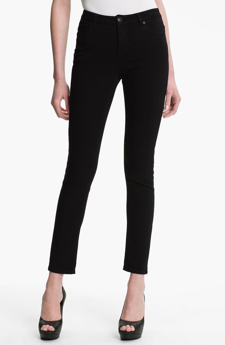 LIVERPOOL Jeans Company 'Madonna' Skinny Stretch Jeans, Main, color, 001