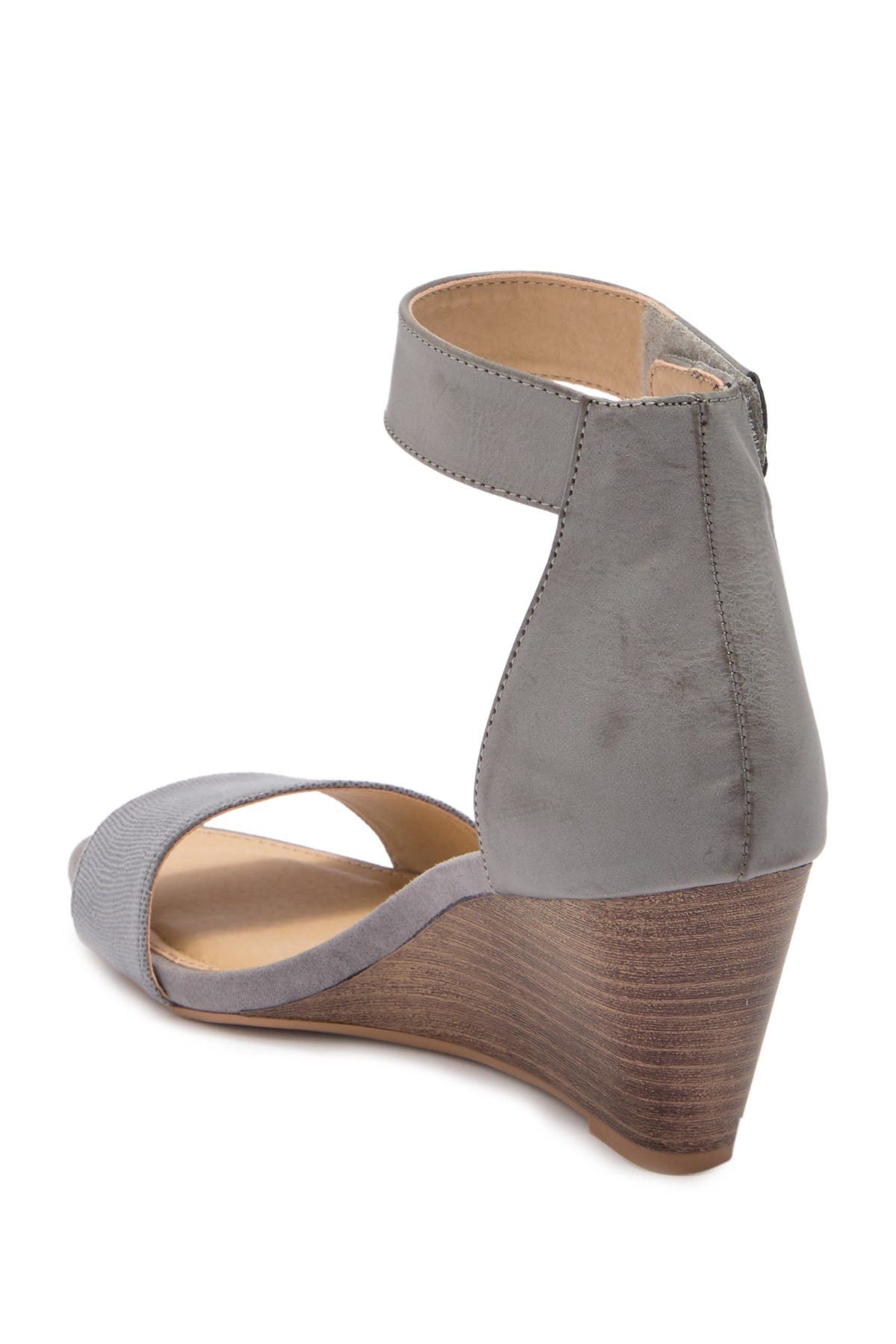 cl by laundry hot zone wedge sandal