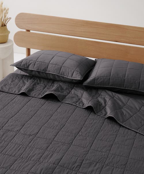 Pact Organic Quilt In Charcoal