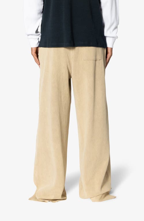 Mnml Slinky Corduroy Sweatpants In Earth