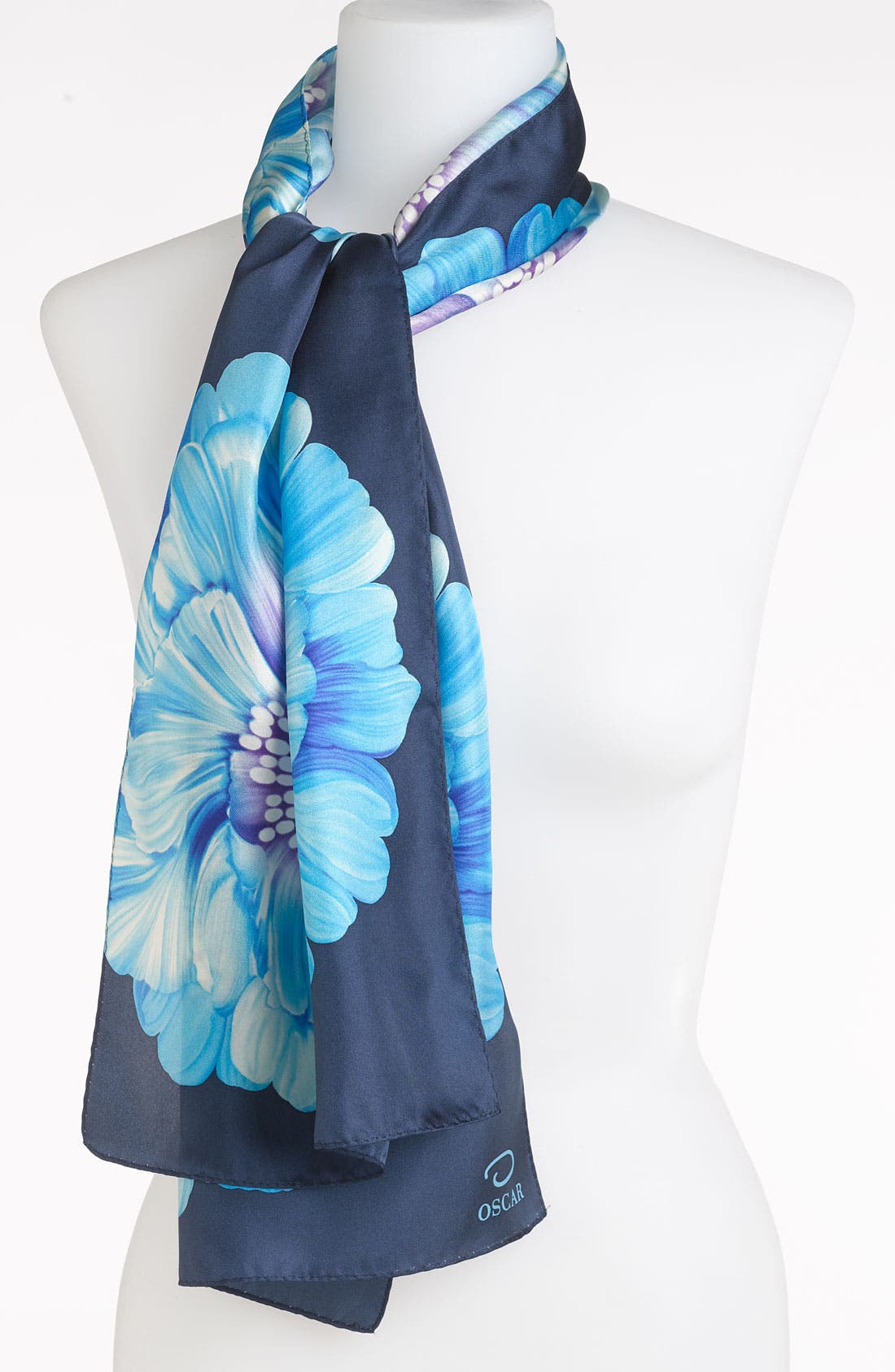 oscar by oscar de la renta scarf
