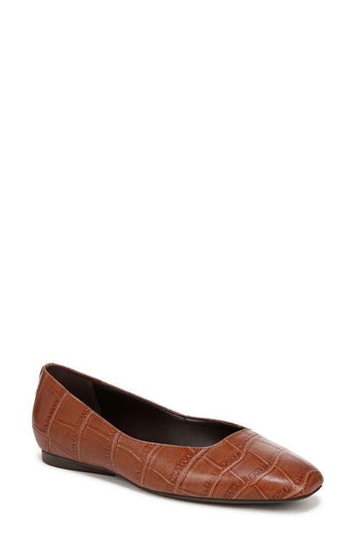 Naturalizer Chelsea Flat In Dark English Tea Brown