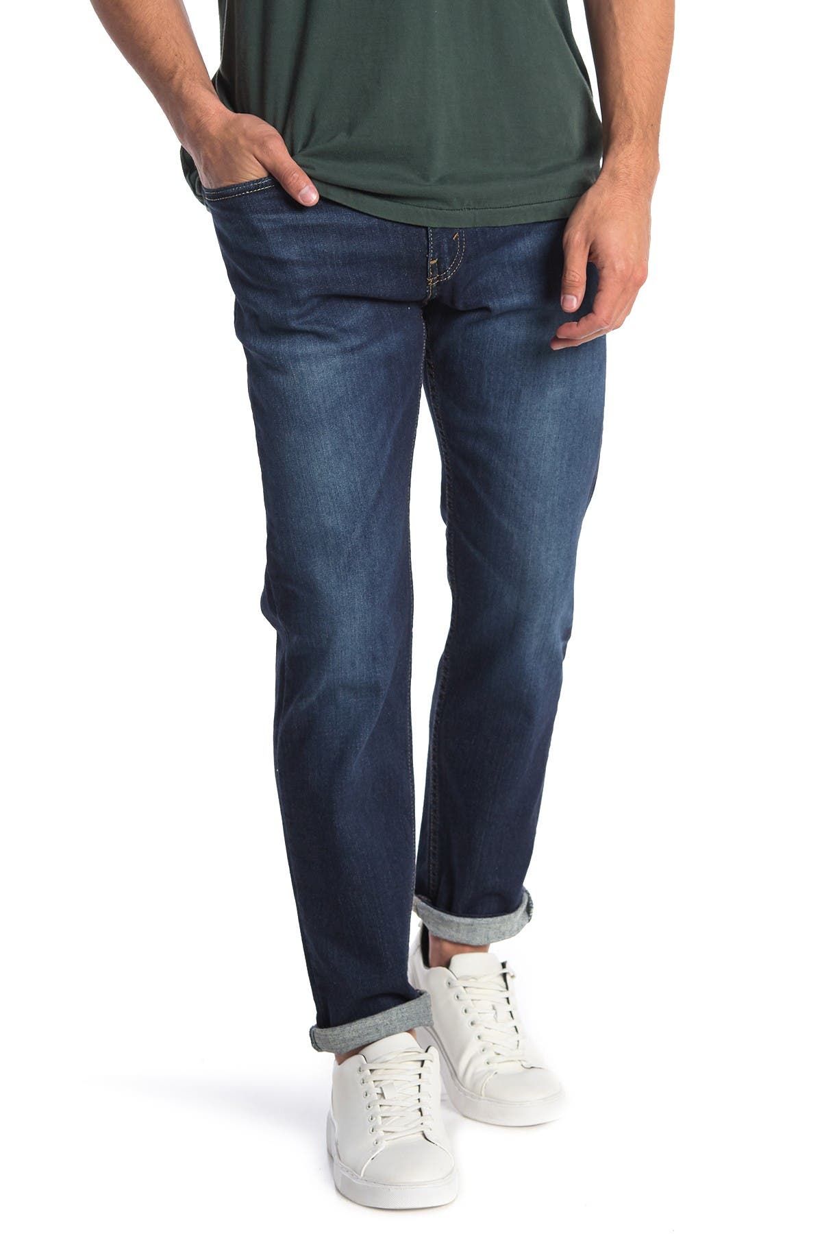 Levi's | 502 Athletic Fit Jeans - 30-32 