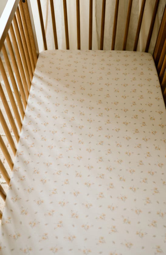 Oilo Print Orgainc Cotton Muslin Crib Sheet In Eggshell