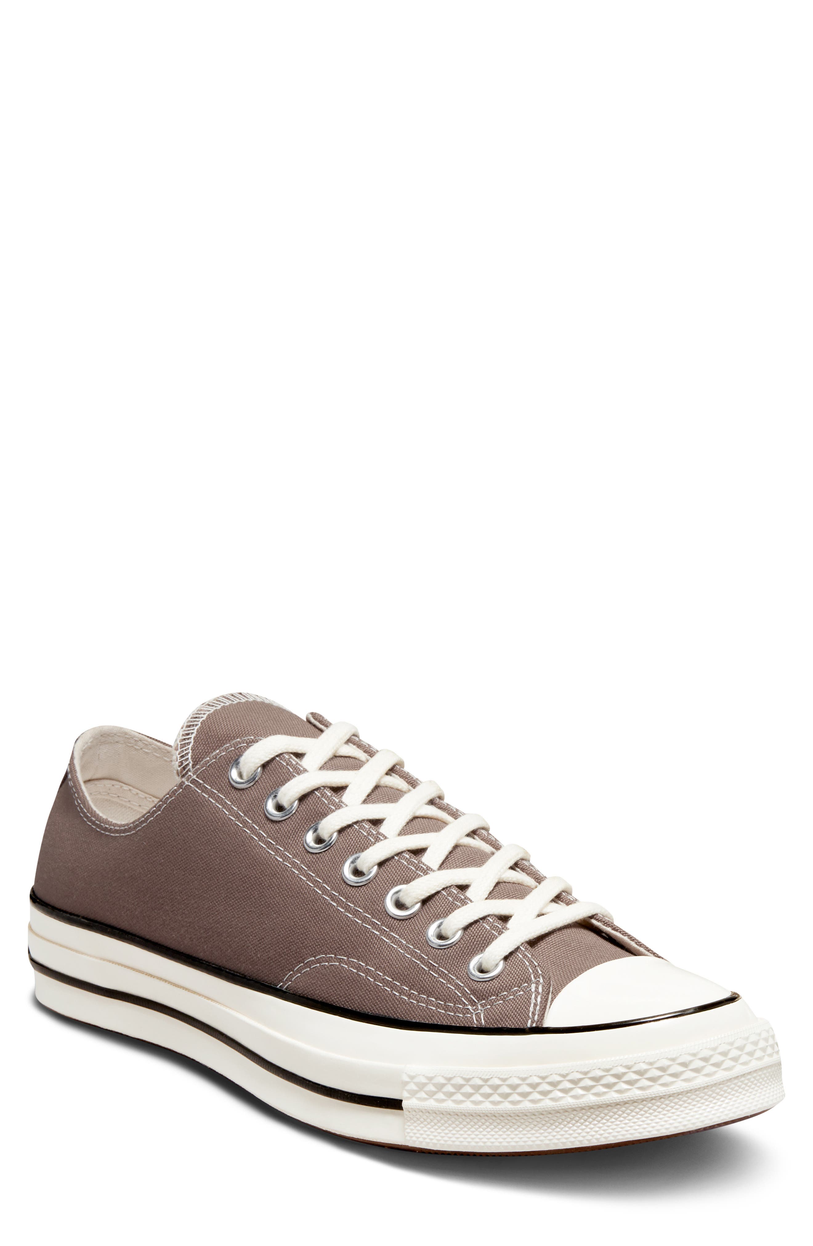 converse low top brown