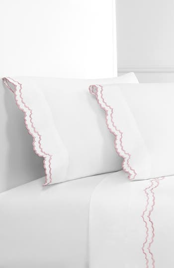 Melange Home Double Scallop Embroidered 300 Thread Count 100% Cotton Sheet Set In Rose/white
