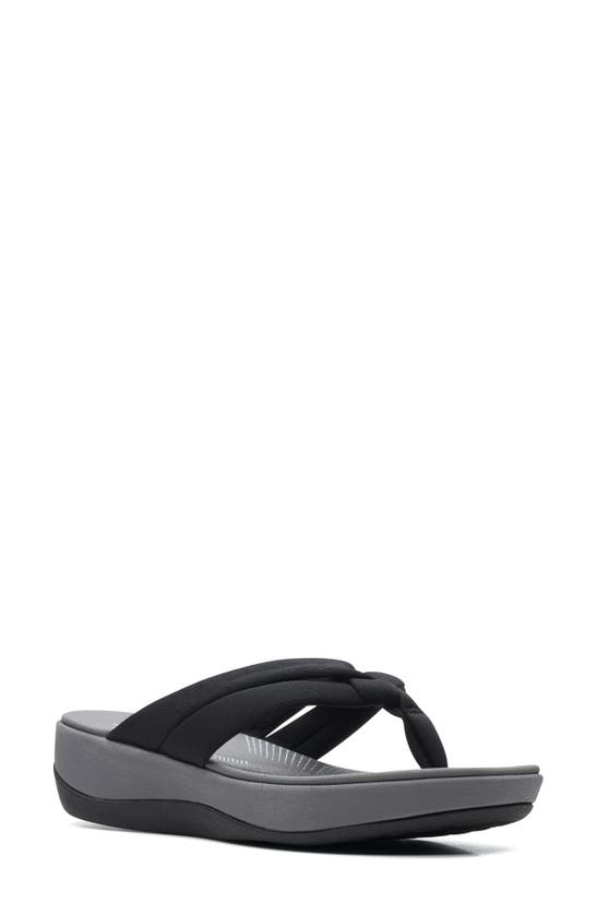 Clarks Women's Cloudsteppers Arla Kaylie Slip-on Thong Sandals In Black Textile